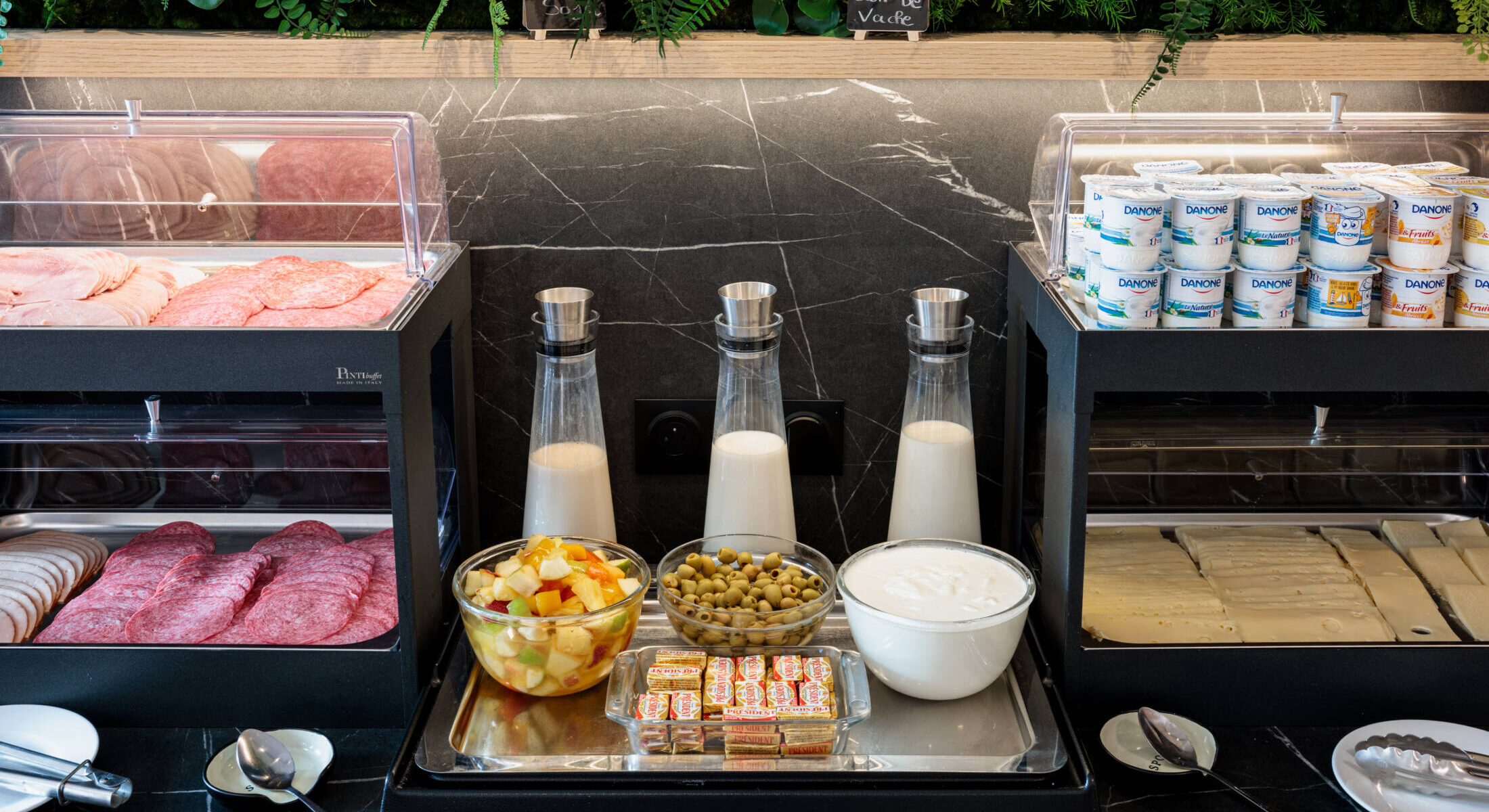 Buffet apparthotel Disneyland Paris